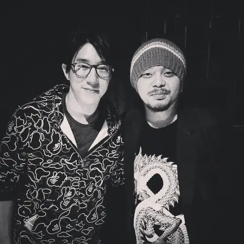 ▲黃明志持有搖頭丸！11年前嗆柯震東、房祖名呼麻　迴力鏢打臉自己（圖／Namewee黃明志臉書）