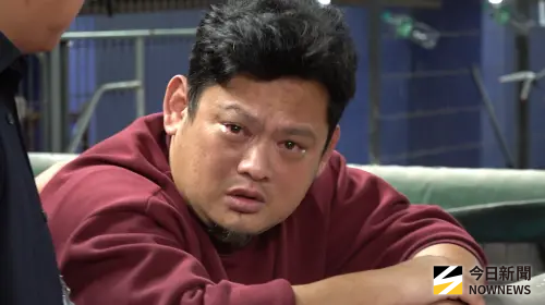 ▲沈鈺傑在樂天桃猿封王後於場邊落淚。（圖／記者陳云茹攝）