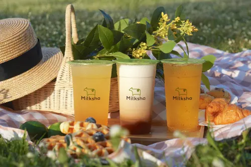 ▲迷客夏新品，桂香原片青L 50元、桂香輕蕎麥L 55元、娜杯桂香拿鐵M 65元／L 75元、桂香青檸粉粿 L 65元、桂香粉粿 15元(份)。（圖／迷客夏提供）