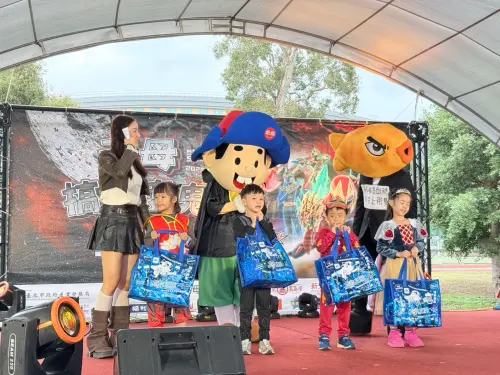 ▲乖乖大方送出豐富的周邊好禮。（圖／品牌提供）