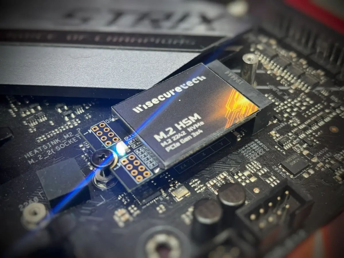 特企／匯智安全於日本 IT Week Autumn 全球首發 M.2 介面高速HSM