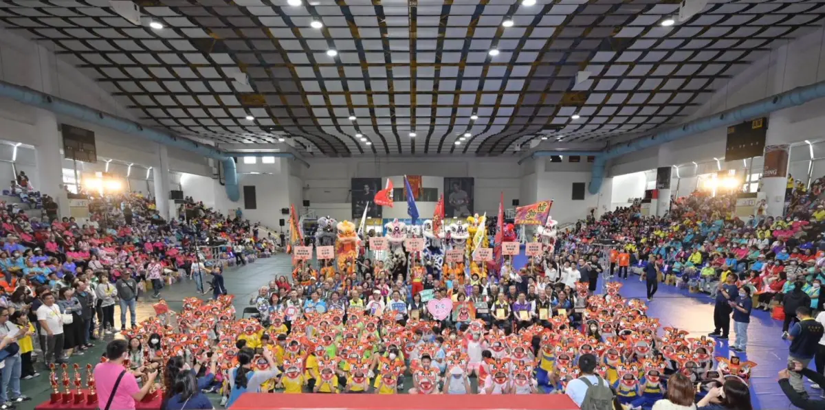 ▲開幕儀式：邀請長官、泰山區鄰里團隊，以及六所泰山當地中小學來共襄盛舉此次2025泰山獅王文化節盛大開幕。（圖／泰山區公所提供）