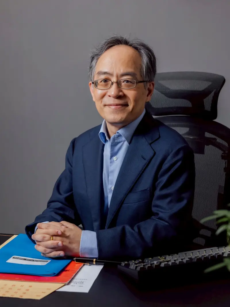 ▲大學招生委員會聯合會執行秘書、台灣大學教務長王泓仁提醒學生，秉持誠信原則交資料。（圖／招聯會提供）