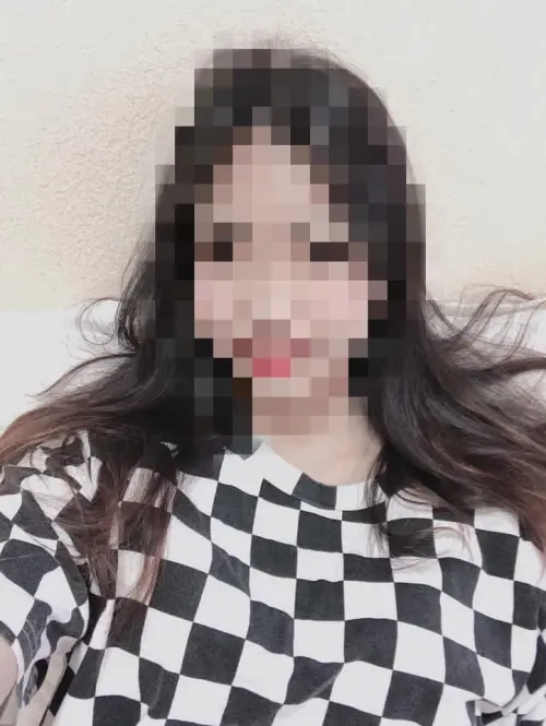 ▲捲富商毒品案，蘇女正面照曝光。（圖／翻攝自蘇女臉書）