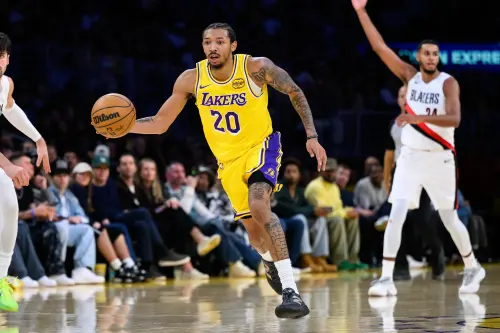 評論／湖人板凳救星！史密斯是「隱藏瑰寶」　在洛城找到生存之道
