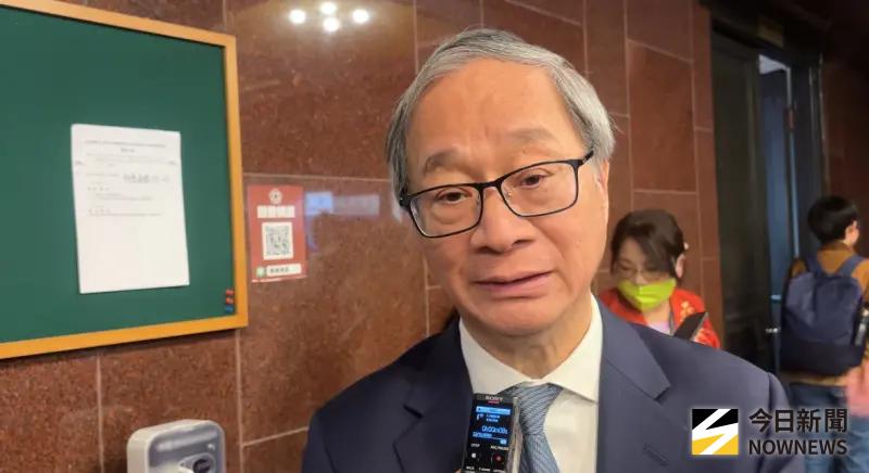 ▲文化部長李遠談普發一萬現金如何使用。（圖／記者李青縈攝）