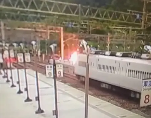 快訊／誤觸「2萬5千伏特」高壓電！東澳站工人3度燒燙傷送醫
