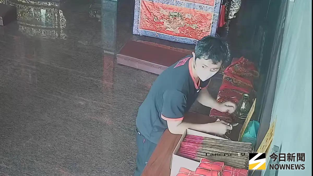 ▲屏東九如鄉寶帥宮日前舉辦平安祈福宴後，宵小光天化日四下無人時潛入廟內，用釣魚方式偷取香油錢。（圖／記者莊全成攝，2025.11.05）