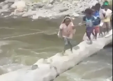 喪命者幼童居多！印尼頻傳過河意外 逾20人溺水死亡