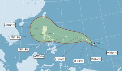 ▲「鳳凰颱風」預估路徑將往西北移動，周末抵達菲律賓東方海面後「北轉」。（圖／中央氣象署cwa.gov.tw）