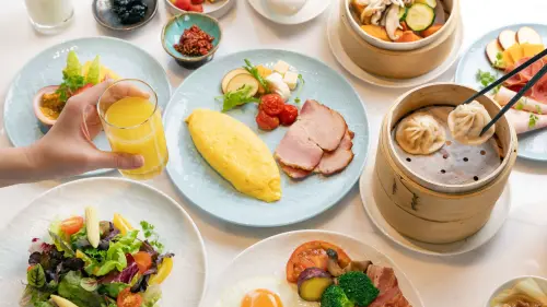 飯店週年慶　高雄日航推「一泊滿食」、天成祭三重回饋
