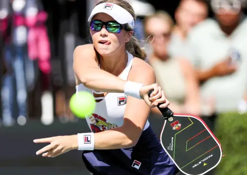 ▲匹克球已經逐漸瘋迷全球，包括昔日網球名將，一般民眾，無論男女老少，都能共通參與。（圖／美聯社／達志影像）