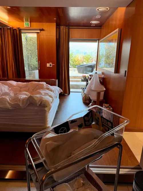 ▲李詩英住的5000萬韓元月子中心曝光。（圖／IG@leesiyoung38）