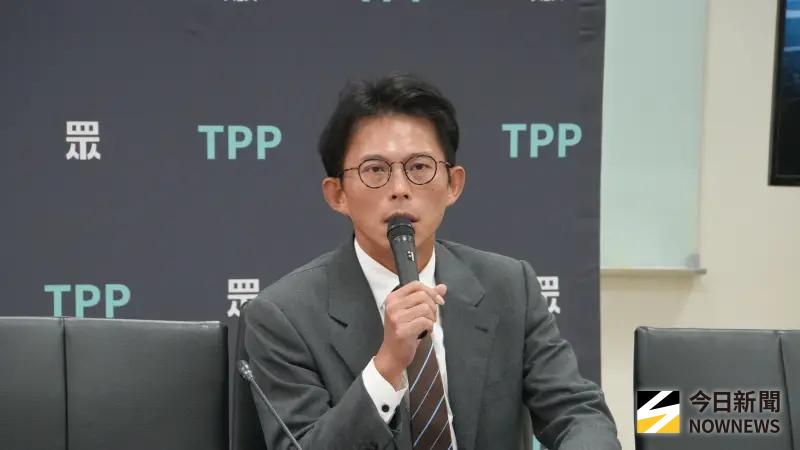 ▲針對遭列貪污被告，民眾黨主席黃國昌嗆：儘管放馬過來。（圖／記者呂炯昌攝）