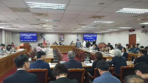 藍白主導修法停砍公教年金！綠營反嗆恐造成對立　3黨主張一次看
