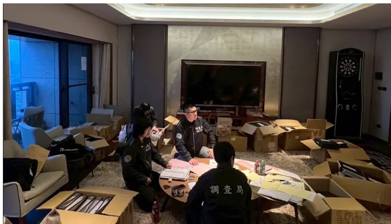 ▲台北檢檢署偵辦柬埔寨太子集團跨國洗錢案，檢方追金流發現，該集團在台不僅購買豪豪、超跑，集團主席陳志還疑似購置豪華遊艇。（圖／調查局提供）