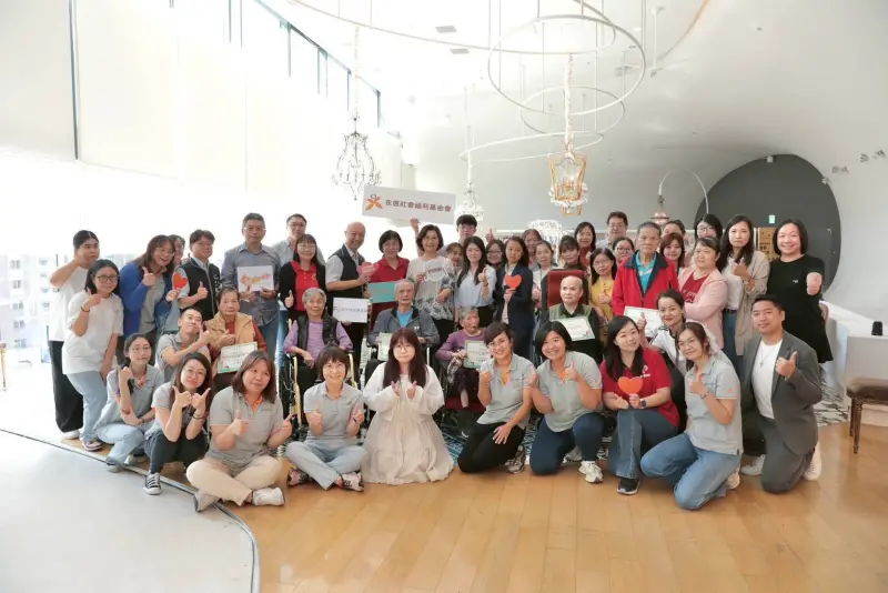 ▲社會局推動「自立支援照顧模式」邁入10年，協助長輩恢復咀嚼與吞嚥功能(圖／社會局提供2025.11.6)