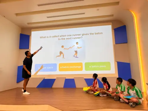 ▲全國首創開發「雙語教學LV包(Learning Vitamin)」，最新亮相的健體LV包涵蓋暖身操、體適能與球類活動等主題