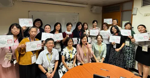 ▲家庭教育中心與師大合作學程修畢合影（圖／新北市政府教育局提供）