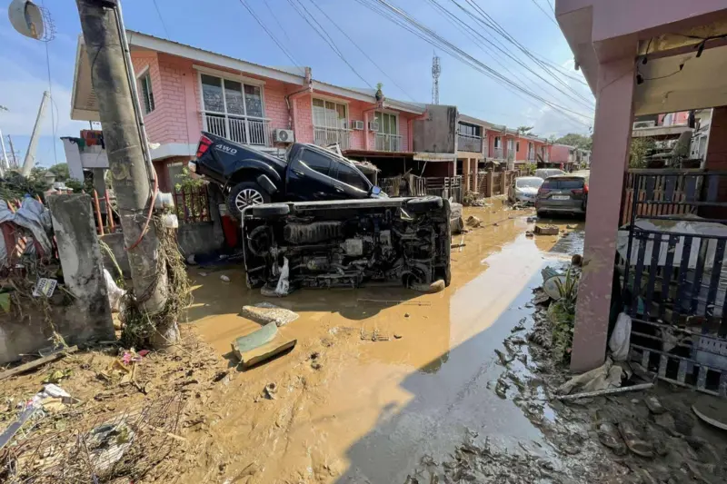 ▲在撲向越南前,海鷗颱風已先為菲律賓帶來慘重災情。圖為颱風過後的宿霧。(圖/美聯社/達志影像)