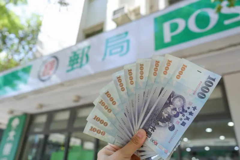 ▲財政部全民普發1萬近期陸續入帳。（圖／記者陳明安攝）
