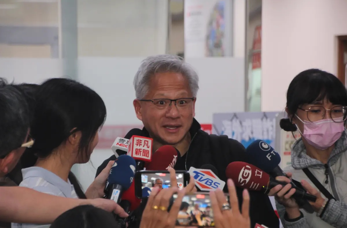 黃仁勳抵台南 曝光在台南只待5小時、明天出席台積電運動會