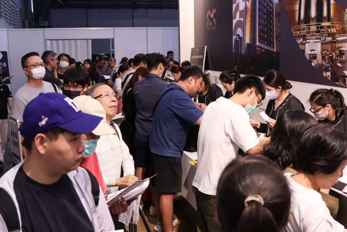 不是晶華！台北國際旅展首日「這飯店」排爆了：吃到飽餐券最超值