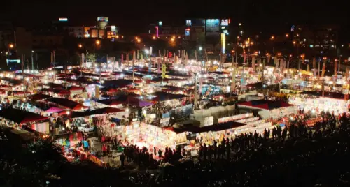 ▲花園夜市現址在海安路三段開業已經滿20年，佔地廣大，夜市攤位超過400攤規模，相當好逛的夜市。（圖/台南旅遊網）