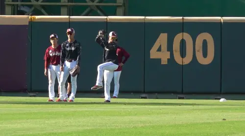 ▲辰己涼介賽前依舊堅持投手訓練。（圖／記者陳云茹攝,2025.11.07）