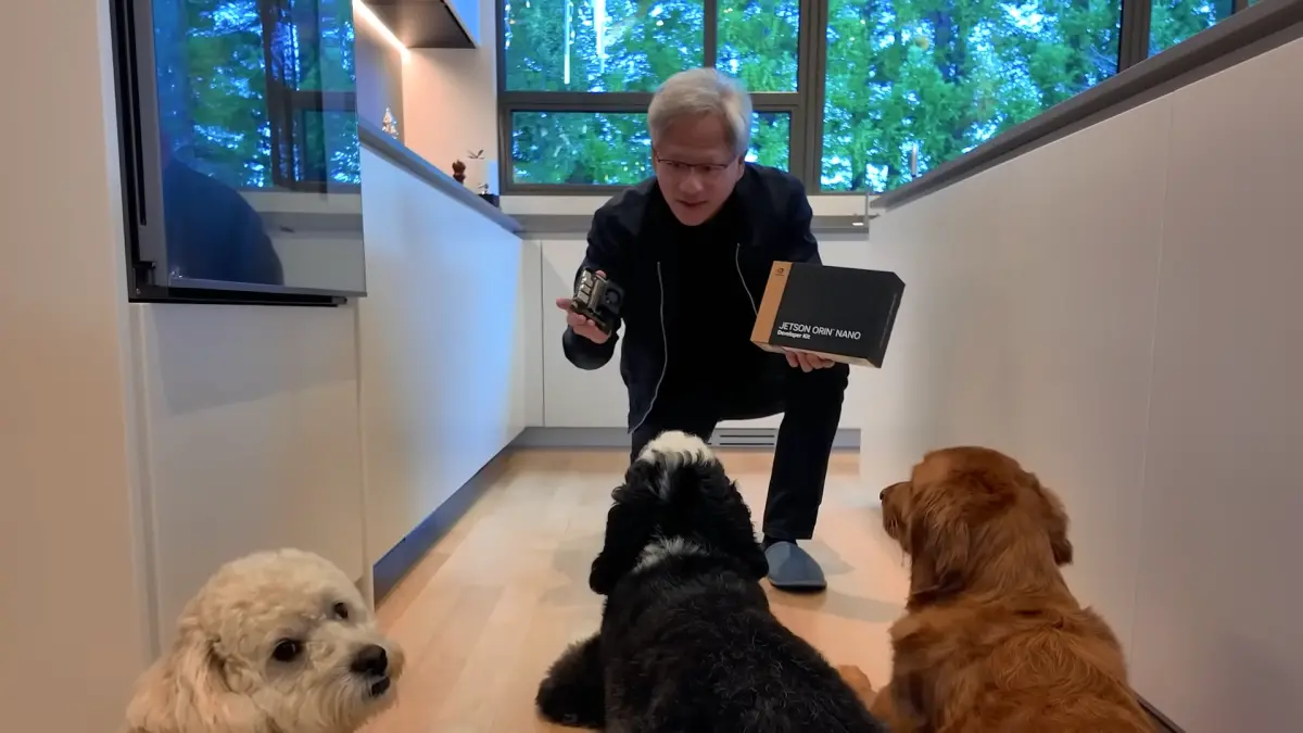 黃仁勳訪台「為3愛犬放棄逛夜市」急回家！狗狗超可愛正面曝