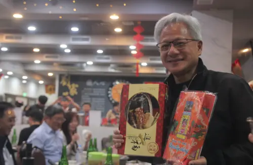 停留7小時！黃仁勳在台南吃完牛肉爐、剉冰才前往台北過夜
