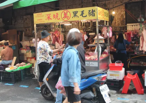 非洲豬瘟解禁復市！全國肉品正常交易、價格平穩
