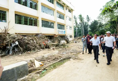 ▲菲律賓總統小馬可仕赴宿霧省勘災。（圖／美聯社／達志影像）