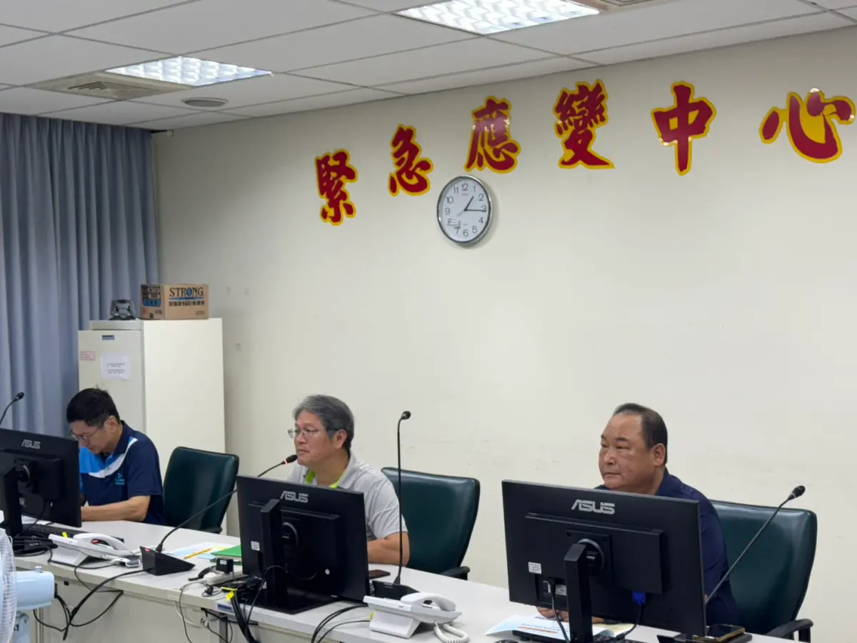 中颱鳳凰逼近 台電屏東區處嚴陣以待