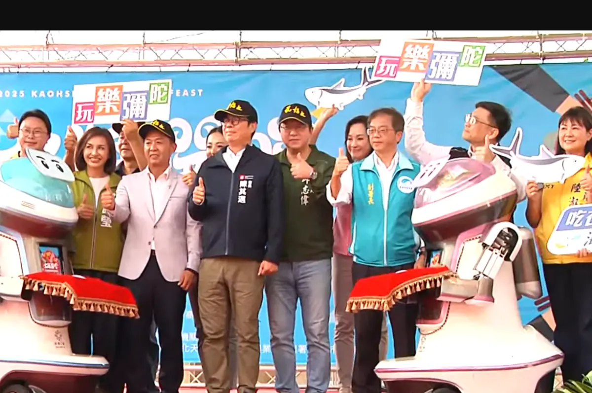 ▲陳其邁表示，這幾位都是君子之爭、差距也都非常的小，差距小的原因，是因他們在立法院都很努力，「許智傑也不錯，你不要把他當塑膠」。（圖／擷取自共訊）