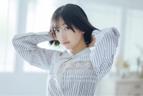 ▲今森茉耶爆未成年飲酒後，慘遭經紀公司解約。（圖／IG@kisa_hairmake）