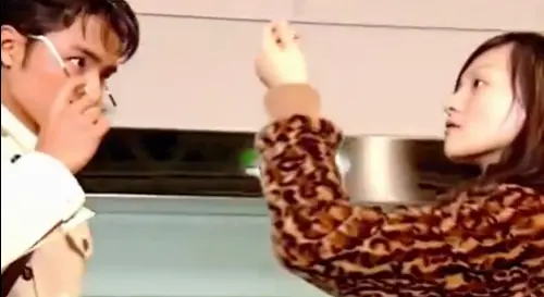 ▲明道（左）時隔21年重現《天國的嫁衣》！合體張韶涵（右）片段瘋傳：未完待續。（圖／微博@鯊糖餅）