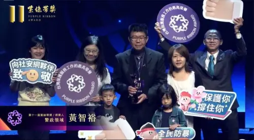 ▲黃智裕長期投入婦幼保護工作，是社工眼中最具溫度和深度的保護工作者，總是盡力提供個案及案家全方位的保護與協助。（圖／高市婦幼隊提供）