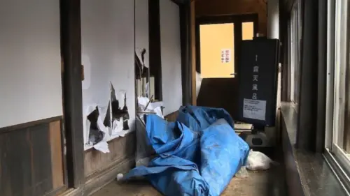 ▲日本山形縣一間溫泉旅館被黑熊闖入，室內一片狼藉。（圖／翻攝自富士新聞網）