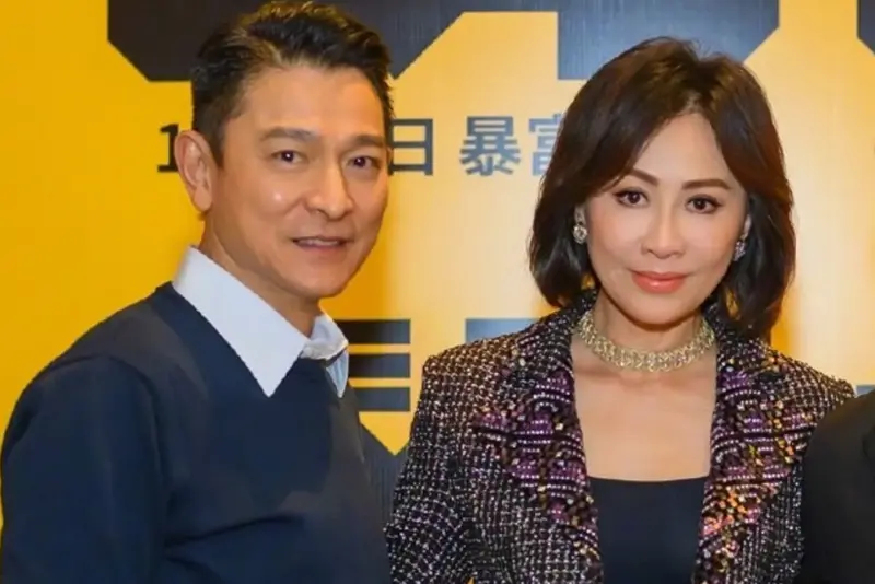 ▲劉嘉玲（右）爆料劉德華（左）住飯店都要找保鑣守門才能安心，因為曾有狂熱粉絲從劉德華床下爬出來，讓他嚇壞，心中留下陰影。（圖／劉嘉玲IG＠carinalau1208）