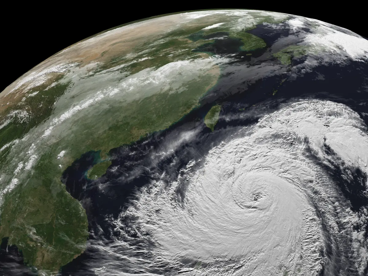 鳳凰颱風會登陸！停班停課「13縣市」機會最大 賈新興：風強雨驟