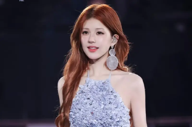 ▲趙露思今（9）日滿27歲，昨日她舉辦生日音樂派對，宣布成立工作室，還爆出經紀人是銀河酷娛創始人李煒，也是8年前挖她進演藝圈的貴人。（圖／微博@七百里加急遞煎餅）