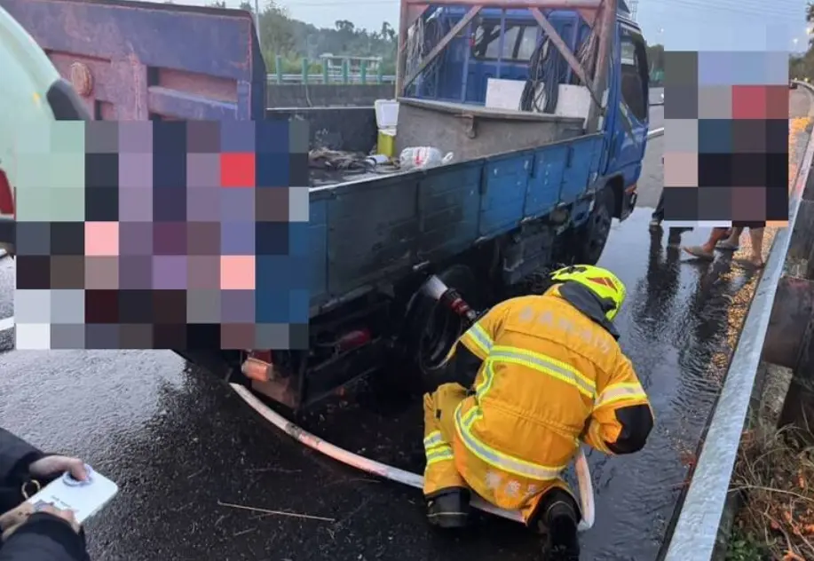 離奇連三天出事！2死車禍、預拌車翻覆 國3嘉義竹崎路段又火燒車