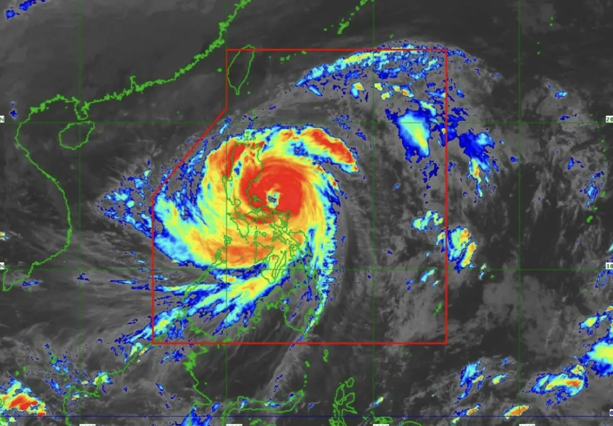 鳳凰颱風直撲菲律賓呂宋！8區升至風暴警號5 恐掀巨浪重創沿岸