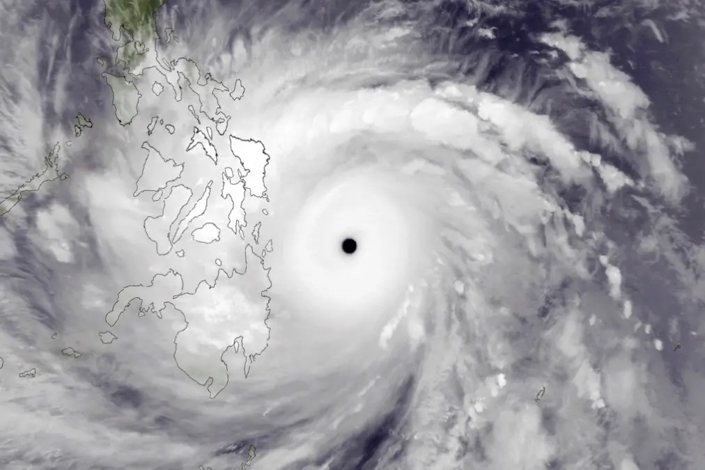 今日歷史／2013海燕「超級颱風」靠近！史上最強風暴 台灣也遭殃