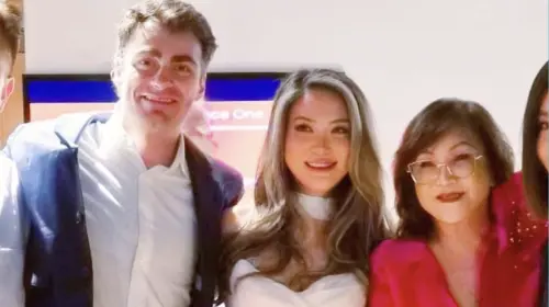 谷音女兒歸寧宴星光熠熠！洋女婿Alen真面目帥翻　陳美鳳淚獻祝福
