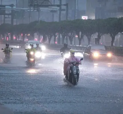 雨彈開炸！北部、東部越晚越劇烈