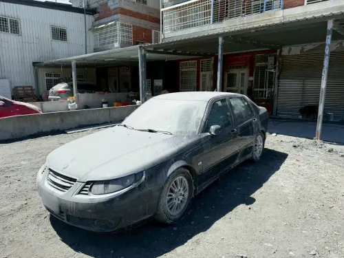 20年Saab老車光復鄉泡泥水！總代理商成功修復　眾讚：變回新車了
