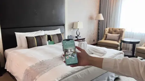 ▲放大普發一萬現金價值，飯店推出一萬元入住總統套房專案。（圖／台中港酒店提供）