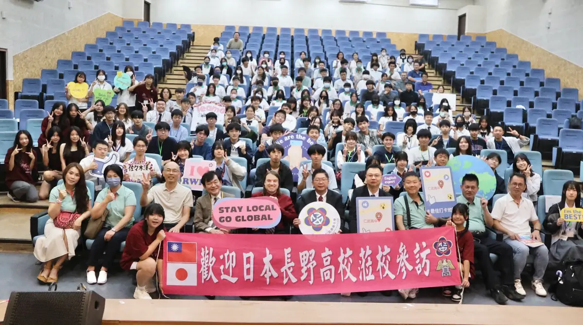 ▲日本長野縣長野高校290名師生由長野高校校長廣田昌彦帶領，到訪高雄6所高市公立高中。（圖／高市府教育局提供）